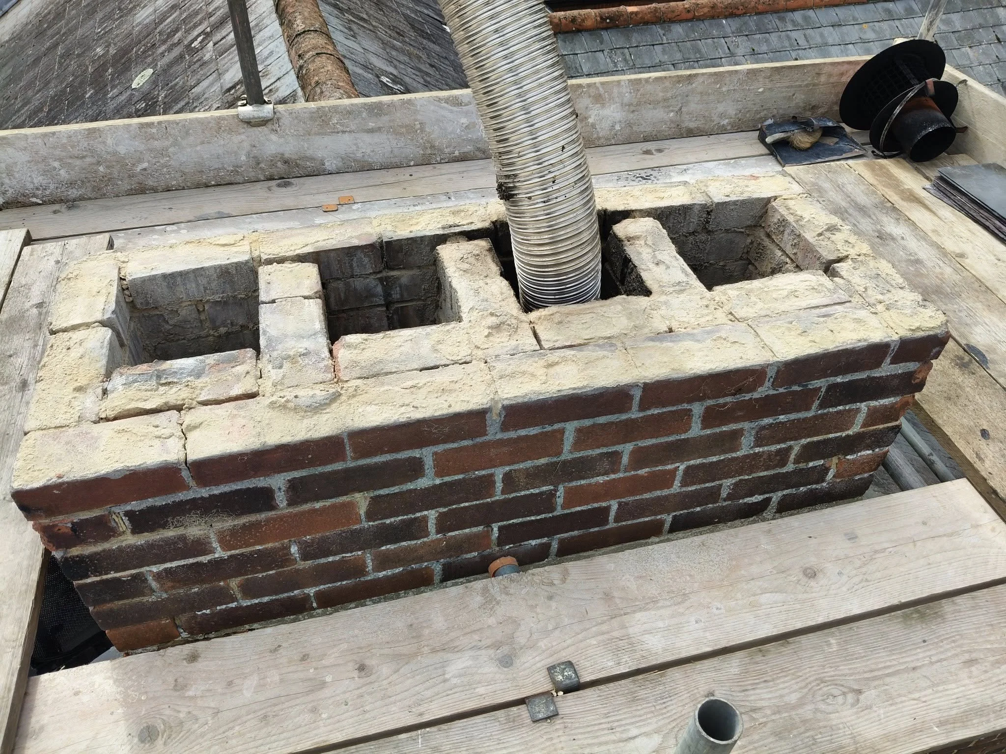 Chimney pointing repair
